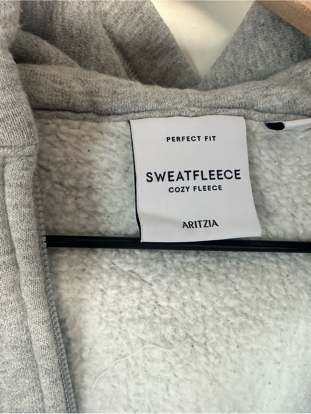 Used Aritzia Heather Gray Zip-Up Hoodie Sweater - Picture 3 of 3
